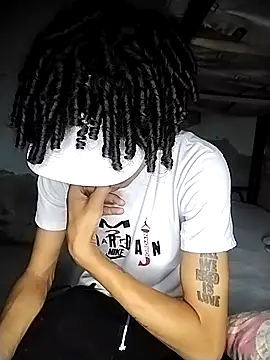 Gabriel Stone online show from November 26, 2025, 4:23 am