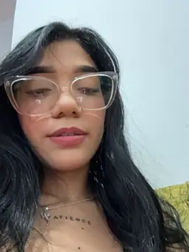Snapshot of ElaRose_12 chatting on July 17, 2026, 9:56 pm ElaRose 12 online show from July 17, 2026, 9:56 pm