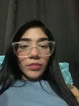 Snapshot of ElaRose_12 chatting on July 22, 2026, 6:10 pm ElaRose 12 online show from July 22, 2026, 6:10 pm