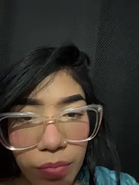 Snapshot of ElaRose_12 chatting on June 17, 2026, 11:36 pm ElaRose 12 online show from June 17, 2026, 11:36 pm