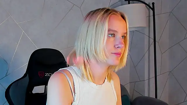 Carolin Miller online show from September 30, 2025, 9:04 am