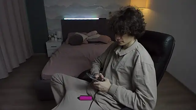 Edvard Blare online show from September 30, 2025, 2:34 pm