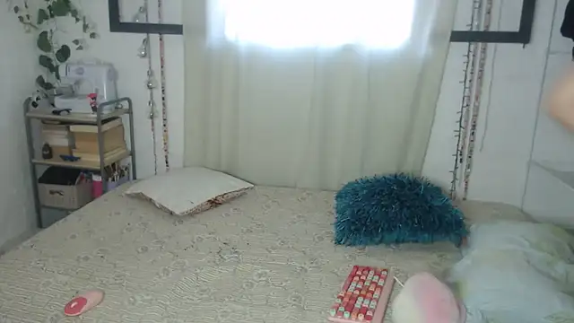 Snapshot of porndollbaby chatting on July 15, 2026, 10:28 pm porndollbaby online show from July 15, 2026, 10:28 pm