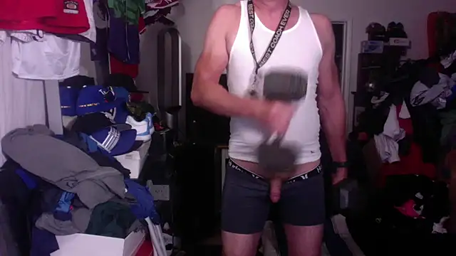 DILFJockDad87 online show from October 17, 2025, 12:51 pm