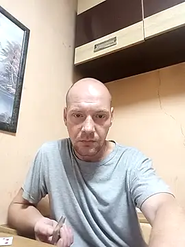 ToughDraft14 online show from September 24, 2025, 9:54 pm