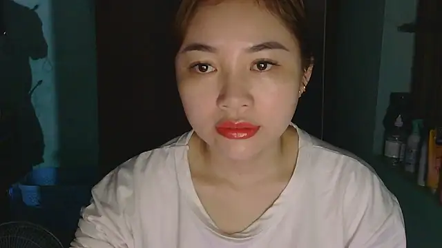 Uhem112 online show from October 27, 2025, 11:27 pm