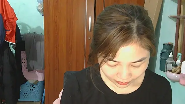 Uhem112 online show from December 22, 2025, 12:27 pm