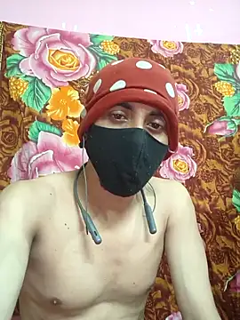 Snapshot of Seducing_couple chatting on May 6, 2026, 8:51 am Seducing couple online show from May 6, 2026, 8:51 am