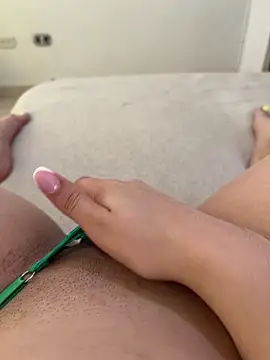 Briana Hottt online show from October 24, 2025, 3:22 pm