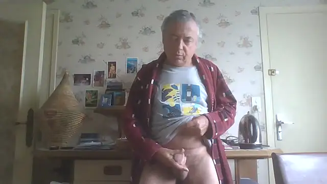 Snapshot of gegevincent chatting on June 9, 2026, 9:54 am gegevincent online show from June 9, 2026, 9:54 am