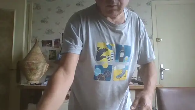 Snapshot of gegevincent chatting on June 8, 2026, 9:54 am gegevincent online show from June 8, 2026, 9:54 am