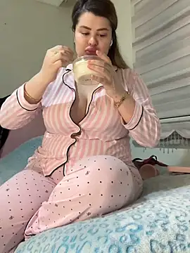 aydabella7777 online show from March 24, 2026, 7:36 pm