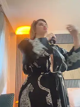 aydabella7777 online show from November 16, 2025, 12:54 pm