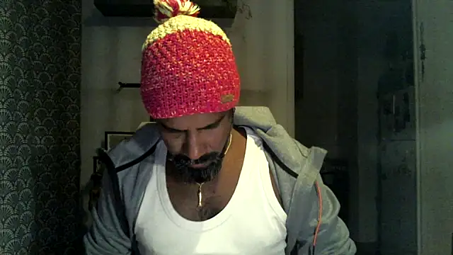 frenchblackc31 online show from October 13, 2025, 4:47 am