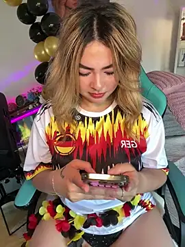 OriannaFox online show from June 20, 2026, 4:45 pm