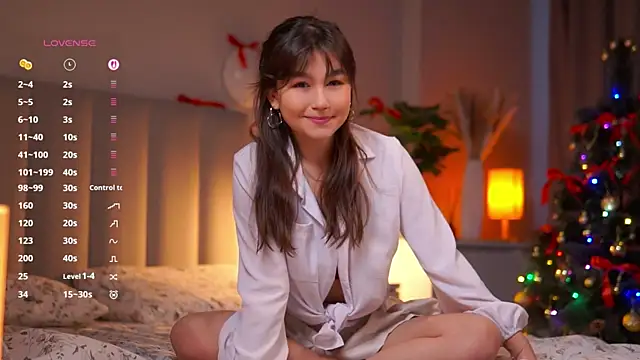 Julia PR0 online show from January 7, 2026, 9:47 am