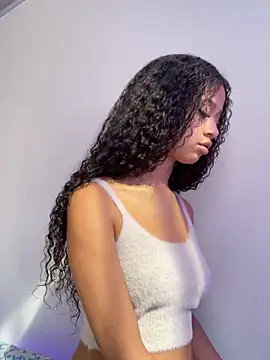 jadee8 online show from September 20, 2025, 8:25 pm