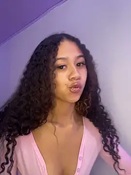 jadee8 online show from September 18, 2025, 8:12 pm