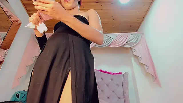  Abby white  online show from September 12, 2025, 9:14 pm