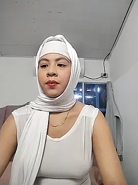 cala borhan online show from October 12, 2025, 6:42 pm