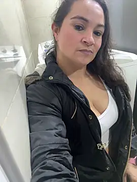 StefiAlizon70 online show from February 27, 2026, 12:33 am