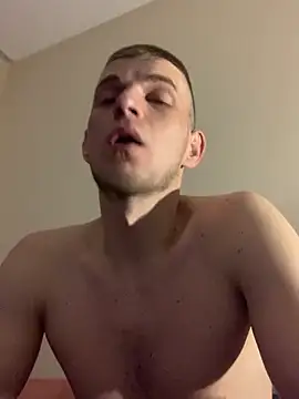 macho1347 online show from December 22, 2025, 12:00 am