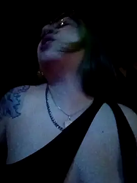 Snapshot of Dulcedeanis chatting on February 17, 2026, 1:14 am Dulcedeanis online show from February 17, 2026, 1:14 am