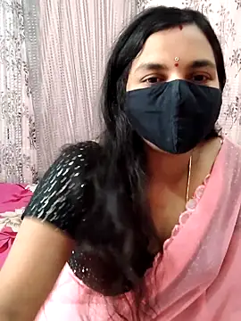 Snapshot of Lalitha-1995 chatting on November 27, 2025, 6:14 am Lalitha-1995 online show from November 27, 2025, 6:14 am