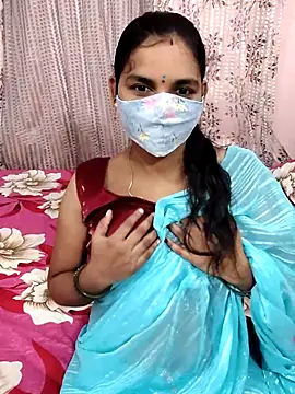 Snapshot of Lalitha-1995 chatting on September 23, 2025, 5:36 am Lalitha-1995 online show from September 23, 2025, 5:36 am