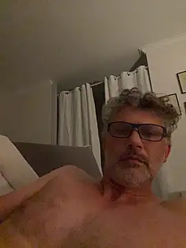 Snapshot of max219 chatting on May 15, 2026, 11:47 pm max219 online show from May 15, 2026, 11:47 pm