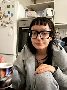 severingratty online show from September 27, 2025, 9:59 am