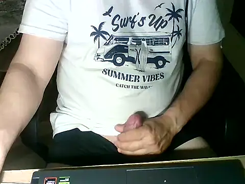 Snapshot of zee06 chatting on May 31, 2026, 8:31 pm zee06 online show from May 31, 2026, 8:31 pm