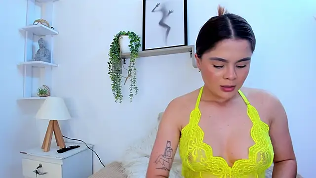 Snapshot of Samanta_Monroe chatting on November 19, 2025, 5:13 pm Samanta Monroe online show from November 19, 2025, 5:13 pm