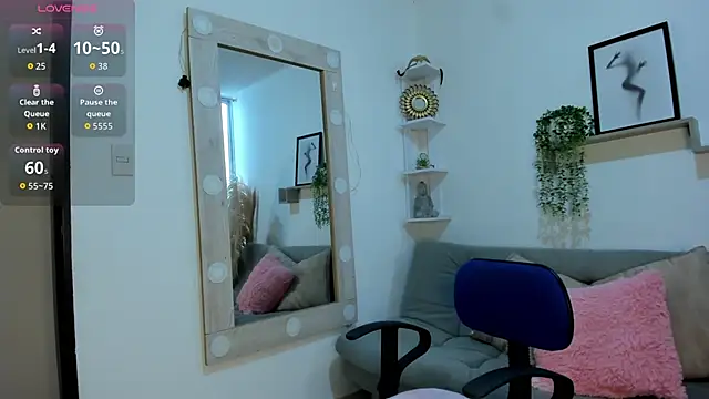 Snapshot of Samanta_Monroe chatting on September 18, 2025, 12:08 pm Samanta Monroe online show from September 18, 2025, 12:08 pm