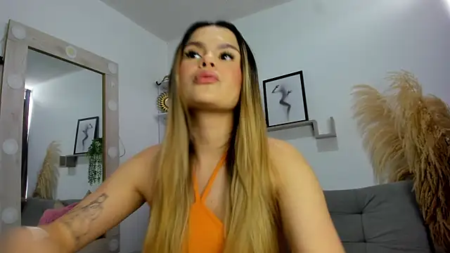 Snapshot of Samanta_Monroe chatting on September 14, 2025, 5:13 pm Samanta Monroe online show from September 14, 2025, 5:13 pm