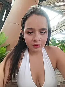 Snapshot of Lambedora_69 chatting on February 4, 2026, 8:04 pm Lambedora 69 online show from February 4, 2026, 8:04 pm