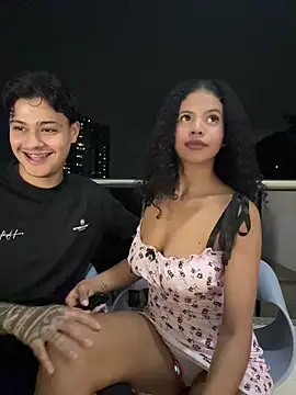 Snapshot of Rose-andres chatting on February 25, 2026, 12:55 am Rose-andres online show from February 25, 2026, 12:55 am