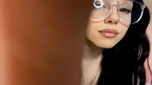 KateHardcastle online show from October 22, 2025, 3:00 pm