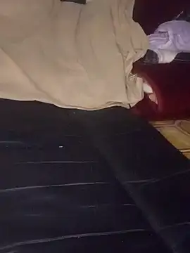 yaraa49 online show from September 19, 2025, 4:33 pm