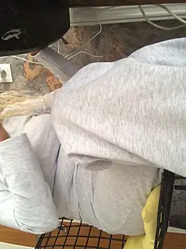 AlevNaz online show from October 12, 2025, 1:45 pm