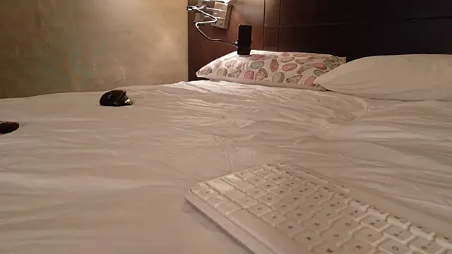 BigDaddy0007 online show from February 15, 2026, 11:03 pm