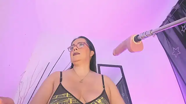 AlicePipper online show from March 15, 2026, 11:56 pm