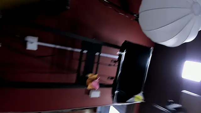 Snapshot of miss___taylor chatting on November 11, 2025, 6:03 pm miss taylor online show from November 11, 2025, 6:03 pm