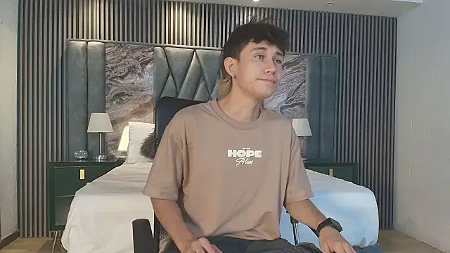 Michael blue online show from January 17, 2026, 12:31 pm