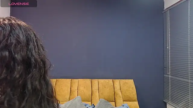 KendraaSimons online show from April 4, 2026, 4:13 pm