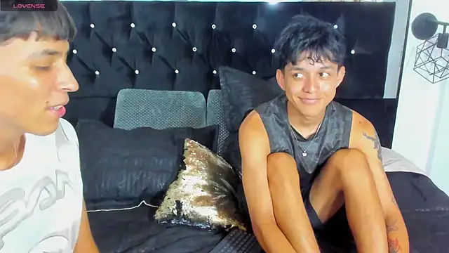 Sebas cat online show from October 3, 2025, 2:48 am