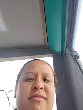 You-sexy-starr online show from November 17, 2025, 2:54 pm