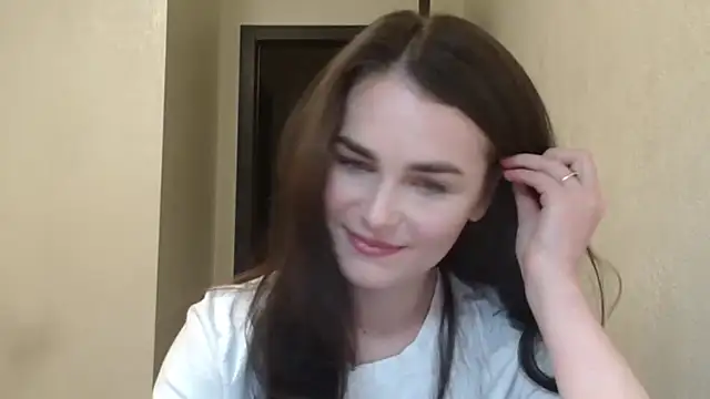 Snapshot of Silviaa_a chatting on April 8, 2026, 6:53 pm Silviaa a online show from April 8, 2026, 6:53 pm