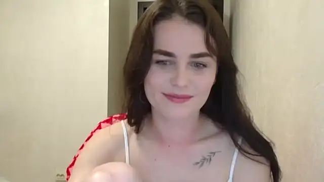 Silviaa a online show from February 6, 2026, 8:27 pm