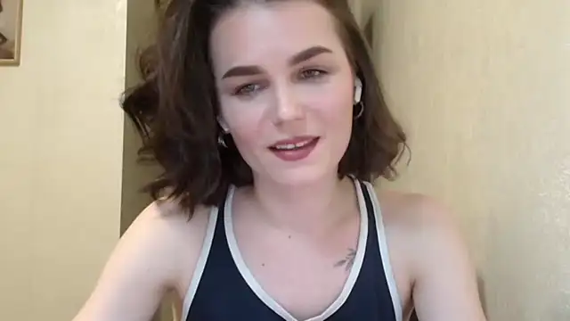 Snapshot of Silviaa_a chatting on May 2, 2026, 7:19 pm Silviaa a online show from May 2, 2026, 7:19 pm